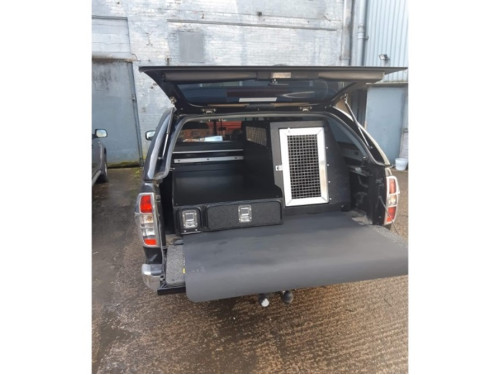 Pickup CAB1 Wheel arch box and single drawer